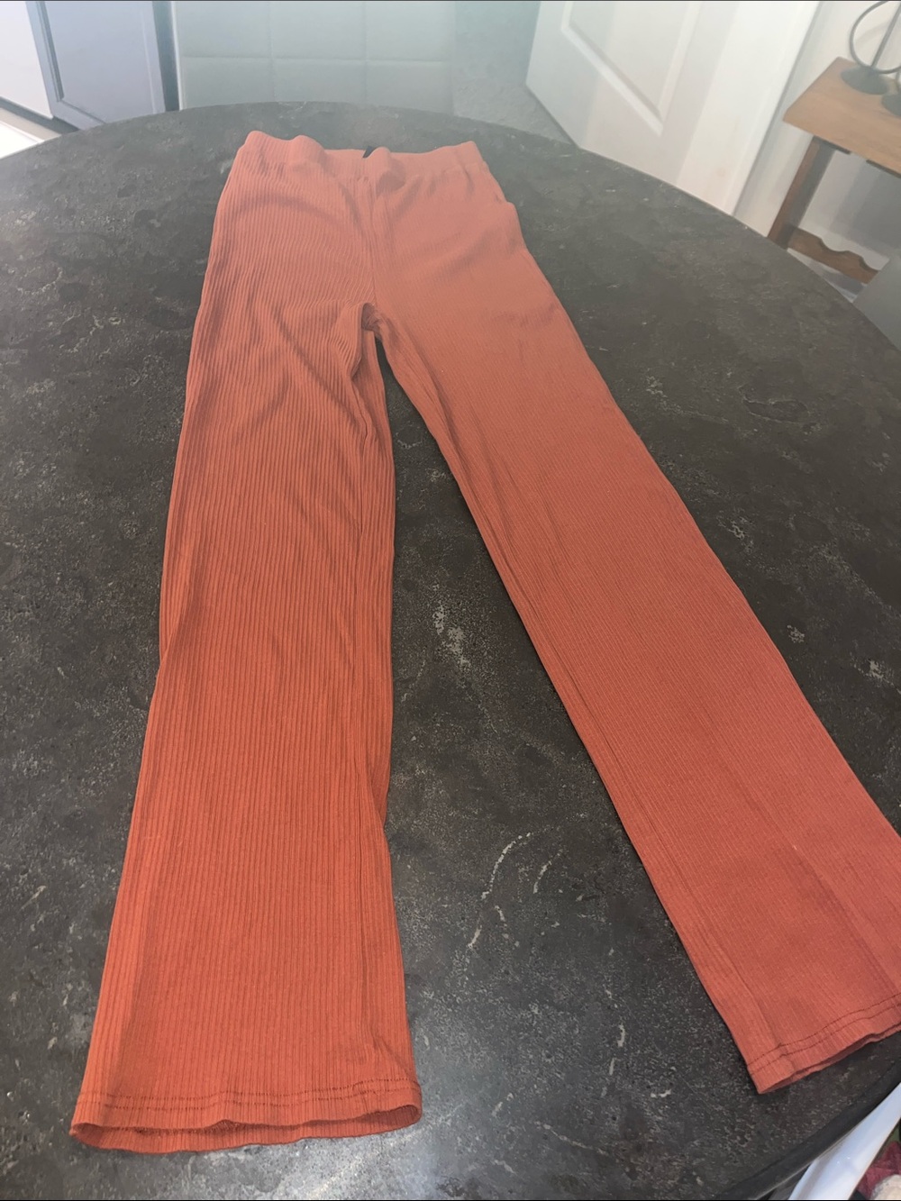 SHEIN Ribbed Cropped Polo Long Sleeve Top in Rust - Picture 3 of 3